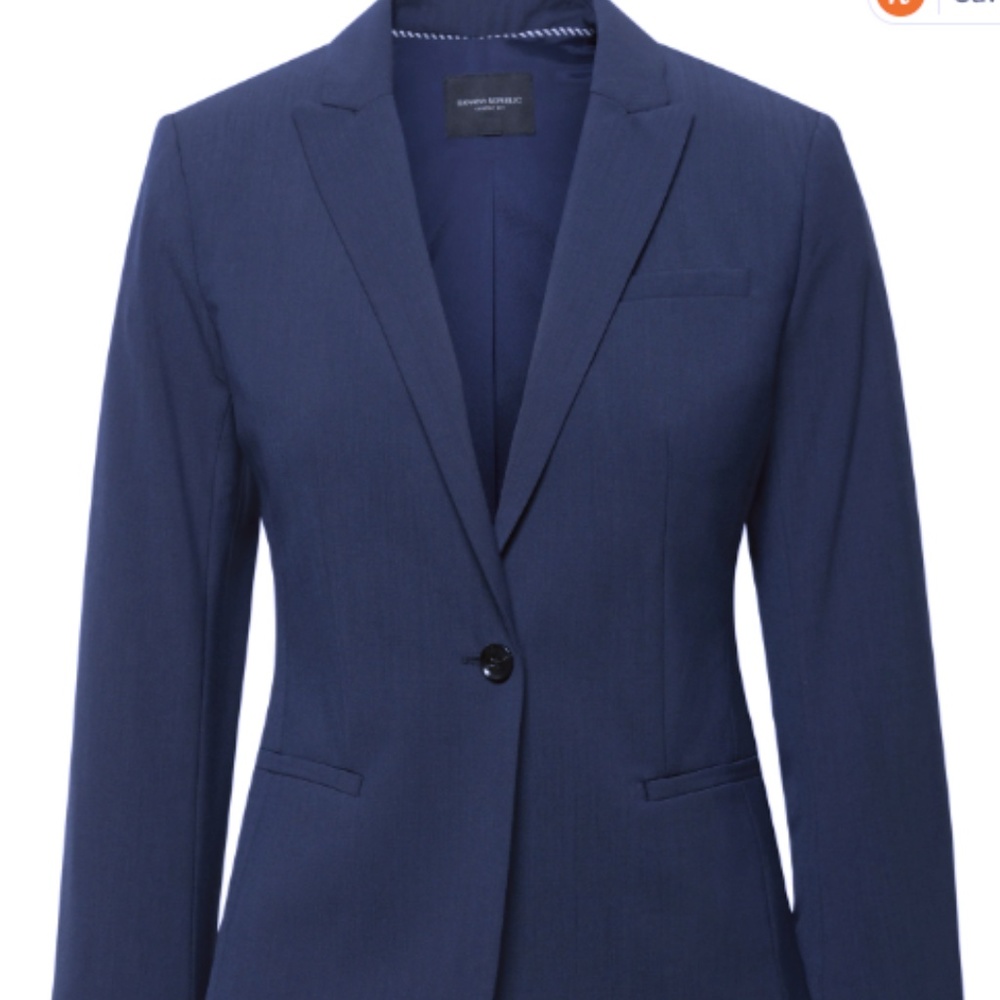 Banana Republic Classic Fit Blazer